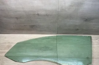 VOLKSWAGEN Passat B7 (2010-2015) Front Left Door Glass 43R00082 34978835