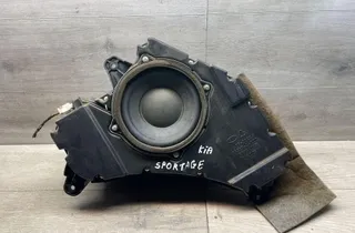 KIA Sportage 3 generation (2010-2015) Subwoofer BXASK055,PPTD30,963803W000 34996265