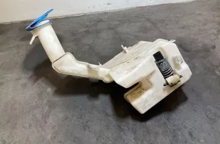 VOLKSWAGEN Passat B7 (2010-2015) Window Washer Tank 3AA955453G 33804046