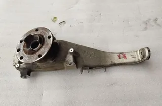 VOLKSWAGEN Touareg 2 generation (2010-2018) Front Right Wheel Hub 7P0407246A 31414952