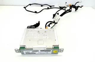 CITROËN Berlingo 3 generation (2018-2024) Navigation Control Unit 9833500080 35341747