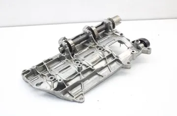 JAGUAR XK X150  (2005-2014) Bomba de aceite 8W936C800BA 35121773