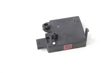 TESLA Model 3 1 generation (2017-2024) Bootlid Control Unit 1097855-00-F 15326653