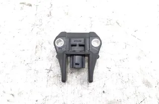 LEXUS RX 3 generation (2009-2015) Rear Right Impact Sensor 891730E010 34988130
