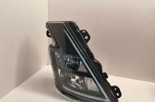 VOLVO FM III (2020) Front Right Headlight 24364524 33586618