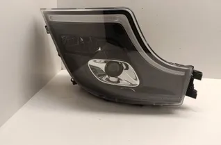 MERCEDES-BENZ ACTROS MP4 (2011-present) Front Right Headlight A9618201359 33632069