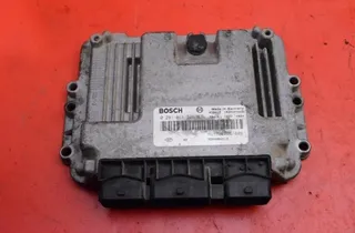 OPEL Vivaro A (2002-2006) Unidad de control del motor ECU 8200389519 35065869