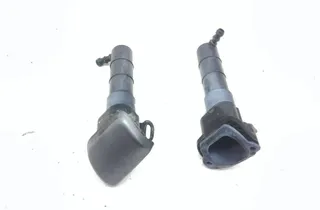 VOLVO XC90 1 generation (2002-2014) Lavador del faro izquierdo 30699229 34810217