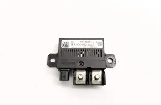 MERCEDES-BENZ E-Class W212/S212/C207/A207 (2009-2016) Relés A0009822023 33905710