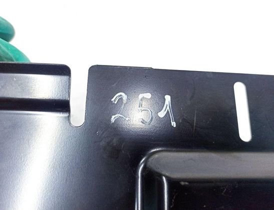 MERCEDES-BENZ R-Class W251 (2005-2017) Motor de apertura eléctrico (ventilación) 3533,A2516901014 32868566