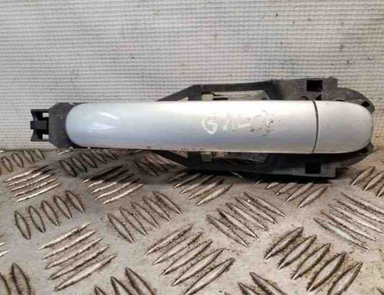 VOLKSWAGEN Passat Variant 1 generation (2010-2024) Manija exterior de la puerta trasera derecha 3B0837886 25152463