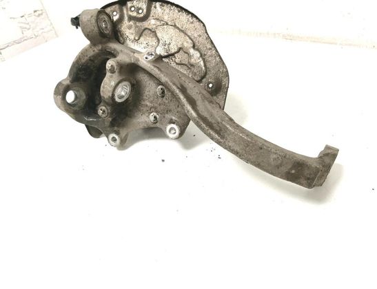 MERCEDES-BENZ C-Class W205/S205/C205 (2014-2023) Front Right Wheel Hub A2053322200 32999709