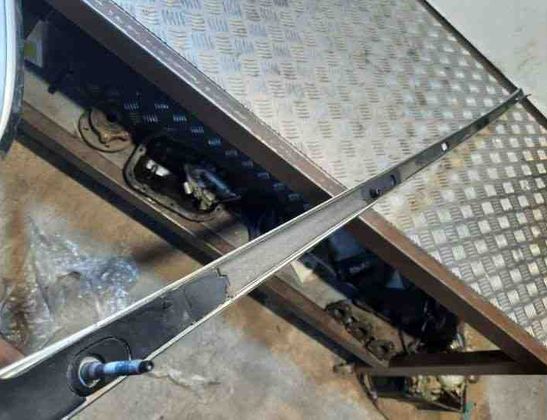 AUDI Q5 8R (2008-2017) Rear Left Roof Handle 8R0860022J 23980326