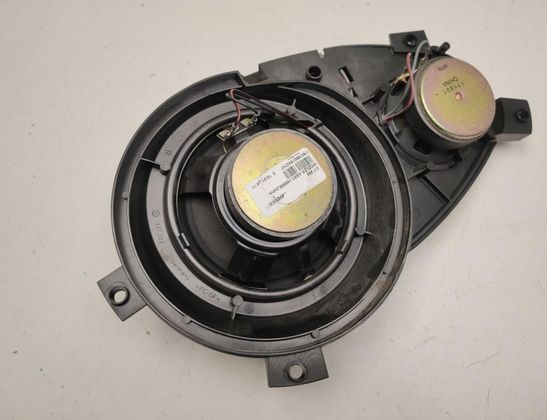 MERCEDES-BENZ SL-Class R230 (2001-2011) Front Right Door Loudspeaker A2308201002 32999210