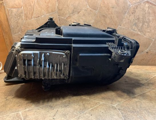 MERCEDES-BENZ CLS-Class C218/X218 (2011-2017) Faro delantero derecho A2189067401 33000060