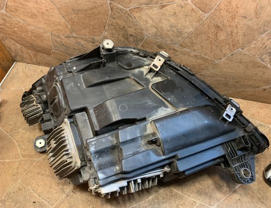 MERCEDES-BENZ CLS-Class C218/X218 (2011-2017) Faro delantero derecho A2189067401 33000060