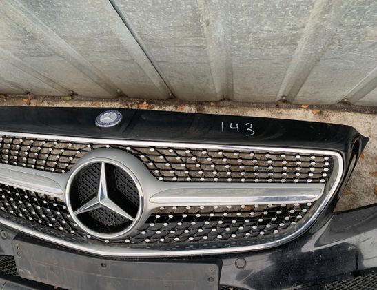MERCEDES-BENZ CLS-Class C218/X218 (2011-2017) Front Bumper 33009946