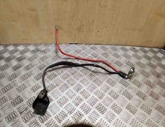 AUDI A3 8P (2003-2013) Cable positivo de la batería 1K0971228AA 26221231