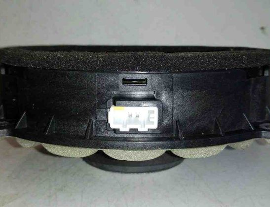KIA Sportage 4 generation (2016-2022) Altavoz de puerta delantera derecha 96330D9000 32160702