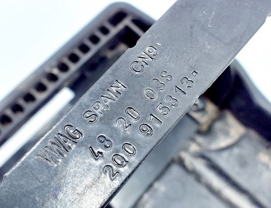 SKODA Scala 1 generation (2019-2023) Battery Pad 2Q0915331,2Q0915313 32972472