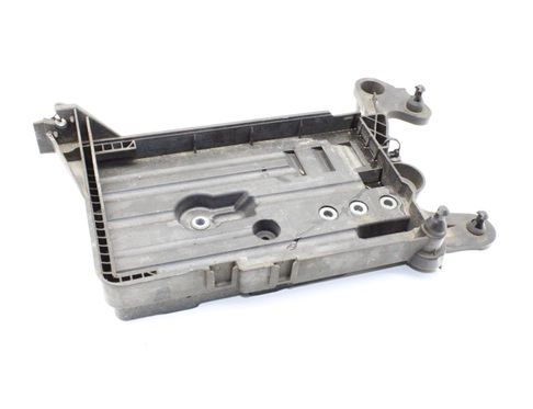 VOLKSWAGEN Golf 7 generation (2012-2024) Almohadilla de batería 5Q0915321H 32985487