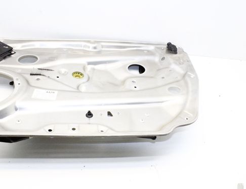 MERCEDES-BENZ C-Class W204/S204/C204 (2004-2015) Elevalunas de la puerta delantera derecha A2047660239 32998484