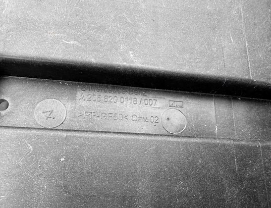 MERCEDES-BENZ C-Class W205/S205/C205 (2014-2023) Almohadilla de batería A2056200118 22484357