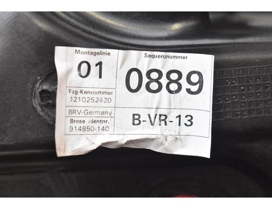 VOLKSWAGEN Passat CC 1 generation (2008-2017) Front Right Door Window Regulator 3C8837756D 33011026