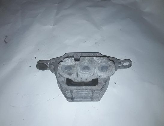 OPEL Insignia B (2017-2024) Soporte del motor del lado derecho 84254936 32999715