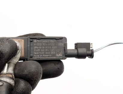 MERCEDES-BENZ E-Class W213/S213/C238/A238 (2016-2024) Cable negativo de la batería A0009056001 32986938