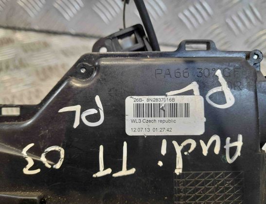 AUDI TT 8N (1998-2006) Cerradura de puerta delantera derecha 8N2837016B 29712463
